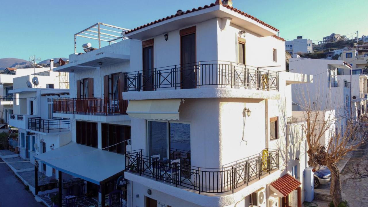 The Island House - Family Size Apt - Overlooking The Aegean - 3 Steps From The Beach Mókhlos Ngoại thất bức ảnh